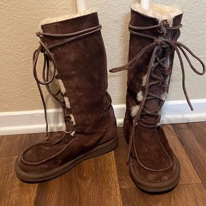 UGG 5122 Whitley Style tall suede lace up boots
